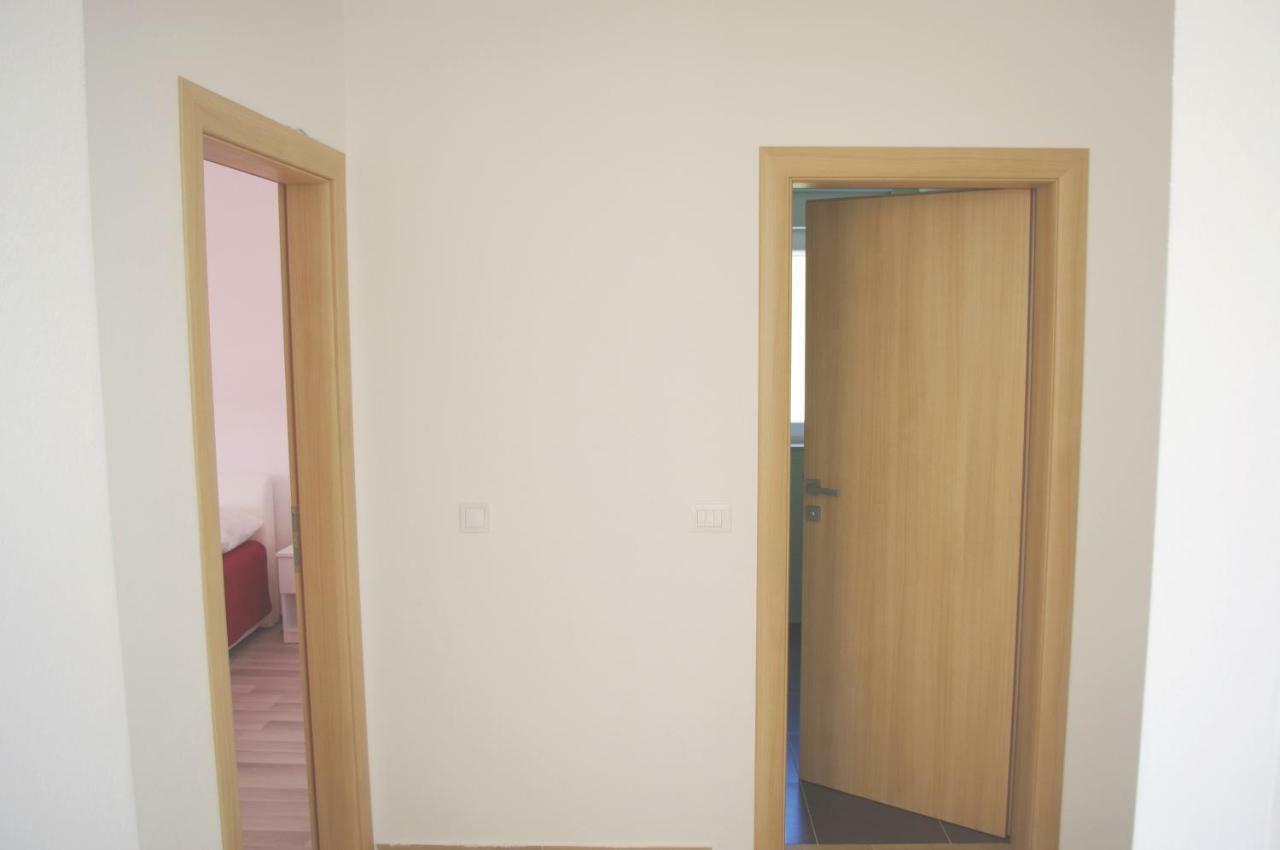 Apartment Lumago Kastela Exterior photo